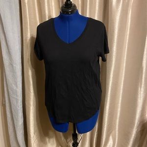 V-Neck Old Navy T-Shirt